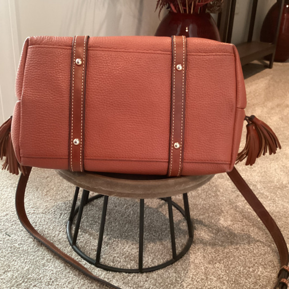 Dooney & Bourke Brown Shoulder Bag - Picture 3 of 5